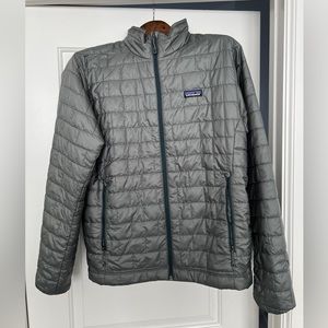 Patagonia Nano Puff Jacket in gray. Size medium